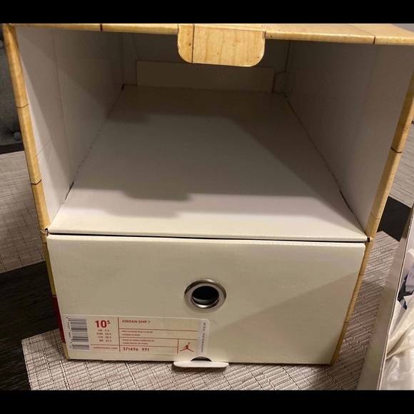 Jordan DMP 7 Bundle - Picture 11 of 11